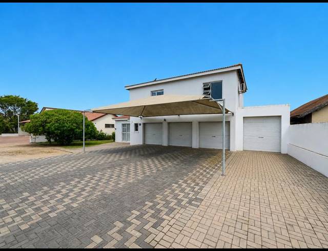 5 BEDROOM HOUSE FOR SALE IN PORT OWEN